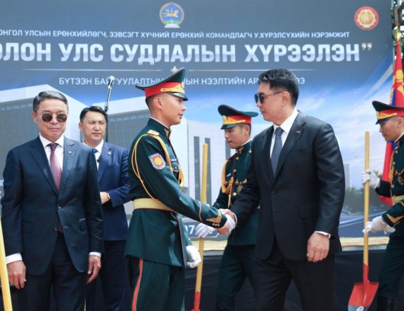 Ерөнхийлөгчийн санаачилгаар Олон улс судлалын хүрээлэн байгуулна
